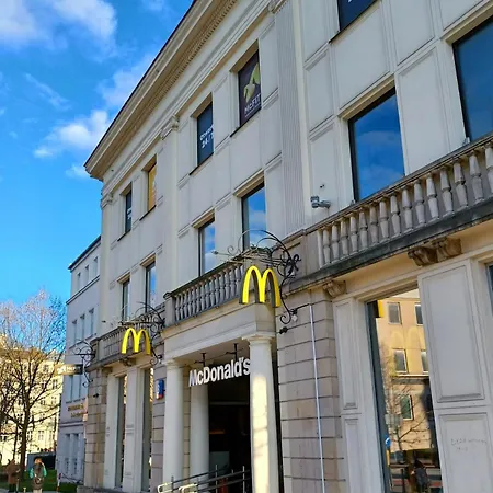 With Antique Furniture In The Old Town, Metro